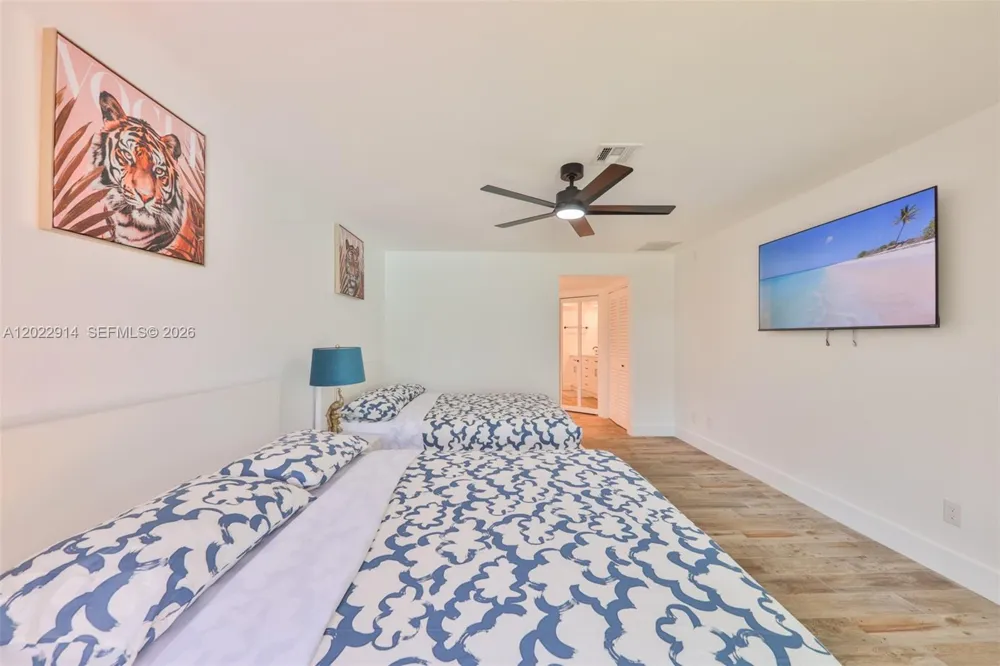 209 Bayshore Dr Cape Coral, FL 33904