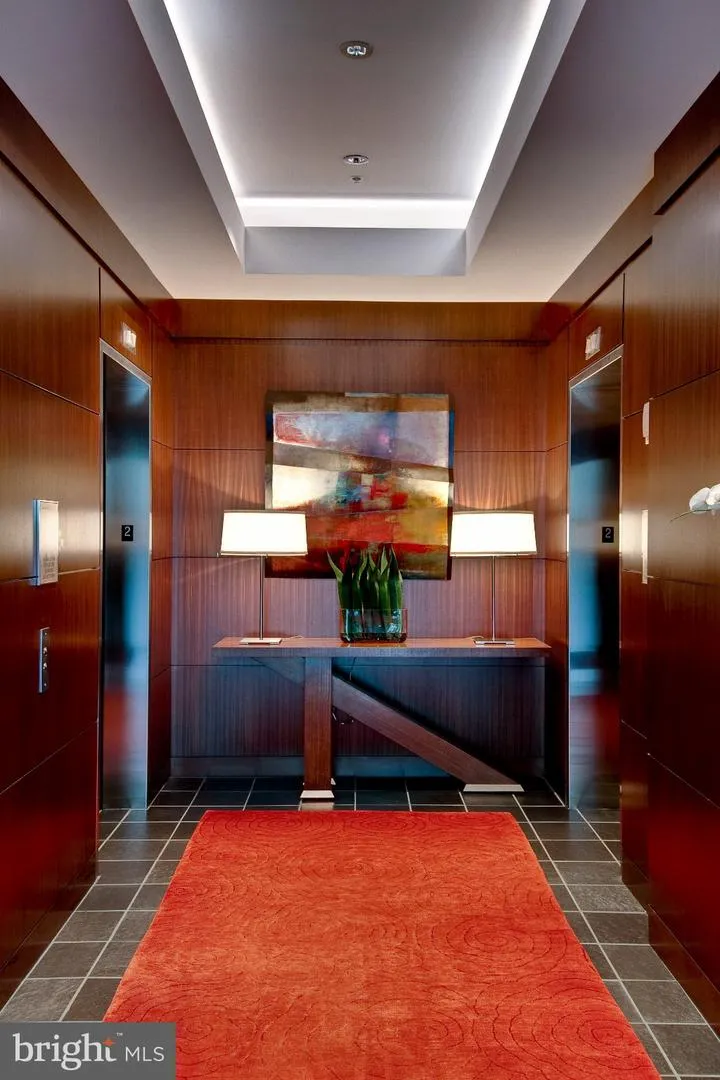 1414 S PENN SQUARE #18G Philadelphia, PA 19102