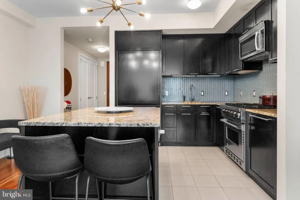 1414 S PENN SQUARE #18G Philadelphia, PA 19102