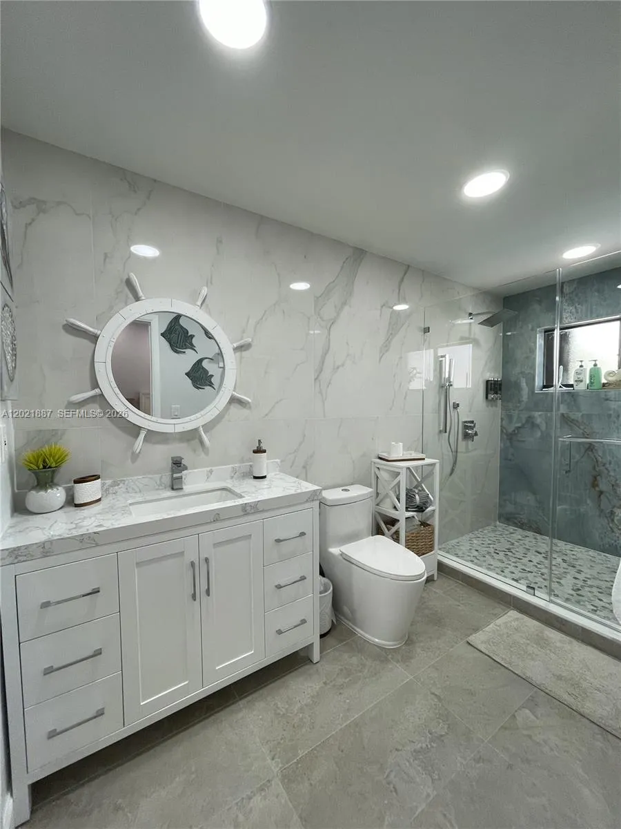 414 Coconut Dr Key Largo, FL 33037