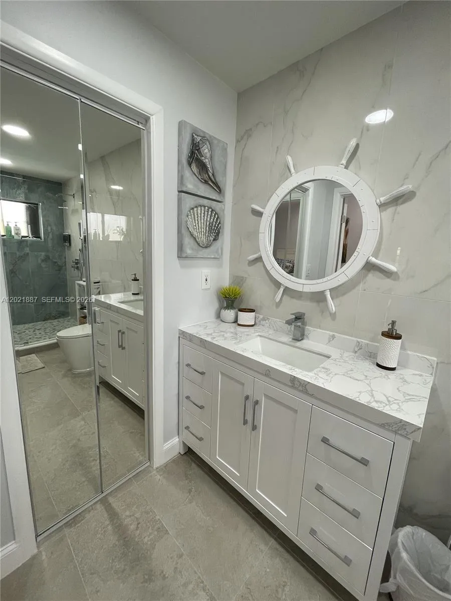 414 Coconut Dr Key Largo, FL 33037