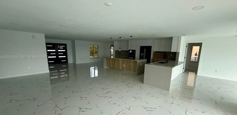 111 E NORTH SHORE AVE Other City - In The State Of Florida, FL 33917