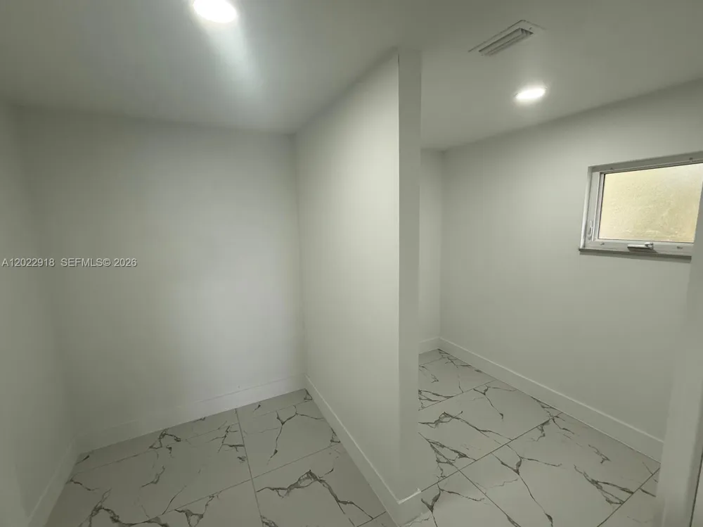 111 E NORTH SHORE AVE Other City - In The State Of Florida, FL 33917
