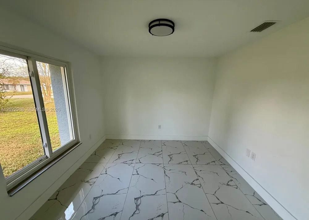111 E NORTH SHORE AVE Other City - In The State Of Florida, FL 33917