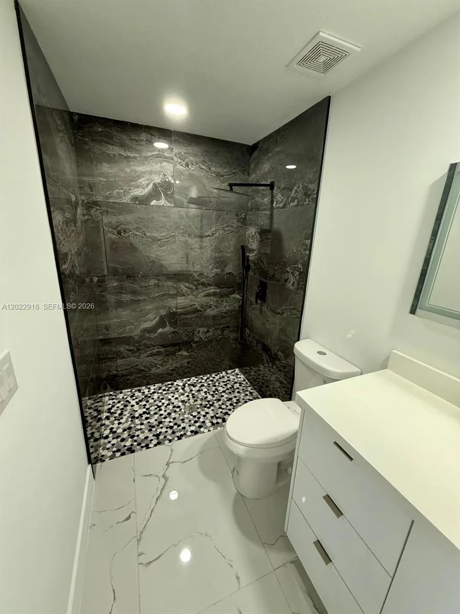 111 E NORTH SHORE AVE Other City - In The State Of Florida, FL 33917