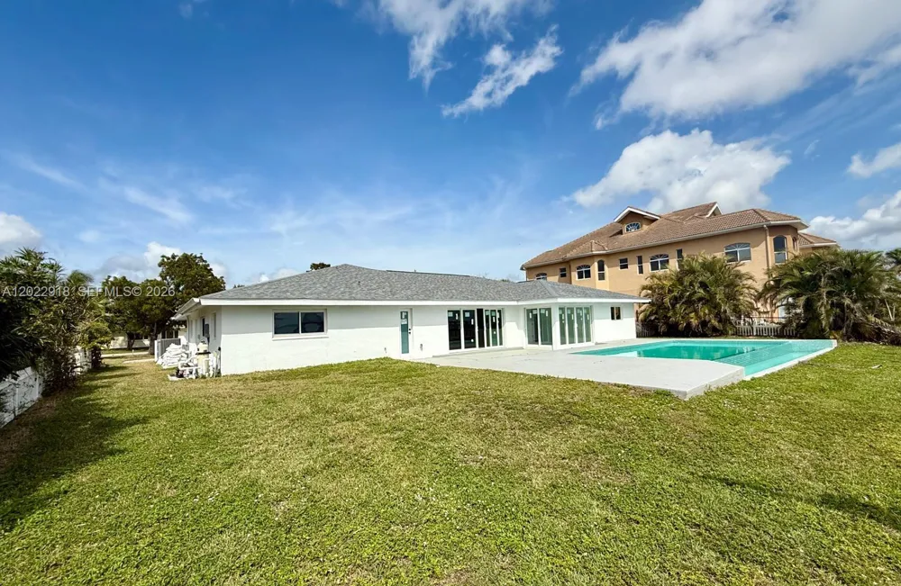 111 E NORTH SHORE AVE Other City - In The State Of Florida, FL 33917