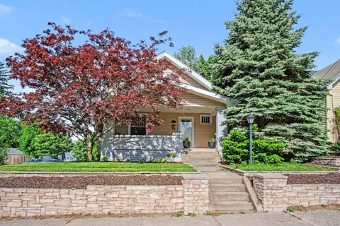 101 Arthur Avenue NE