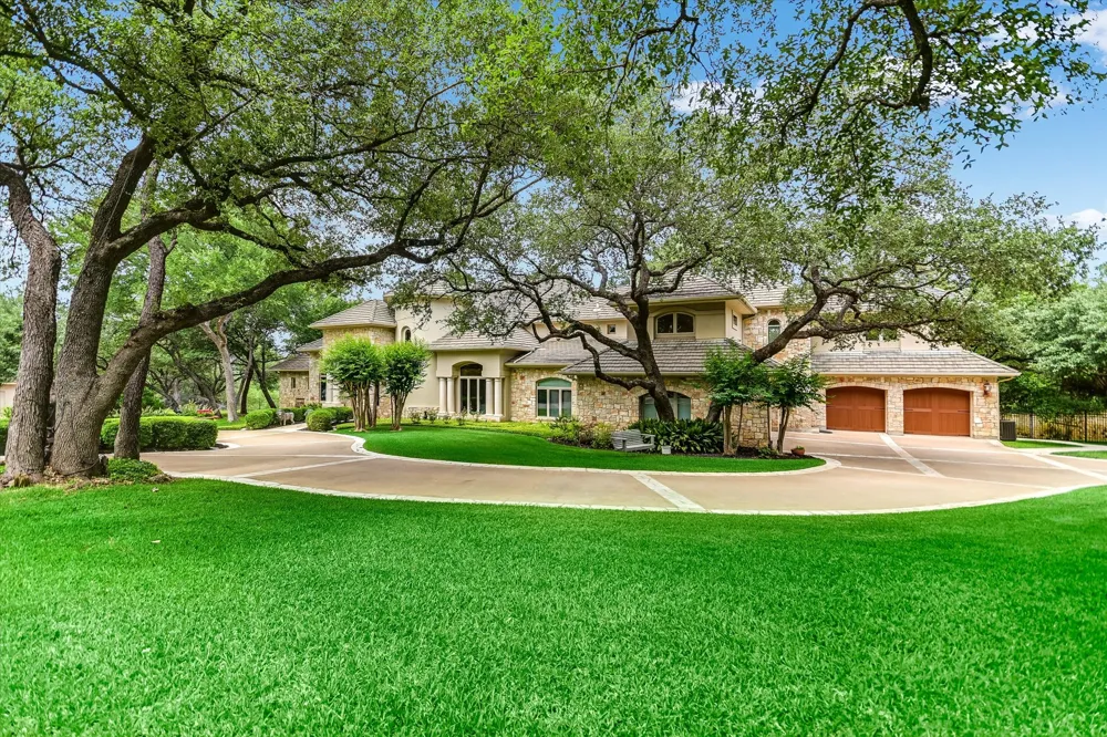 4646 Rockcliff Road Austin, TX 78746