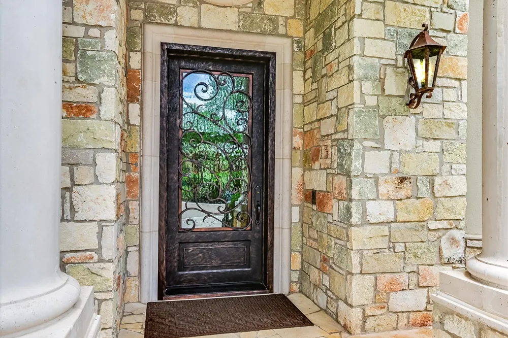 4646 Rockcliff Road Austin, TX 78746