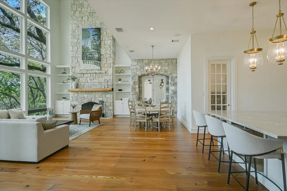 4646 Rockcliff Road Austin, TX 78746