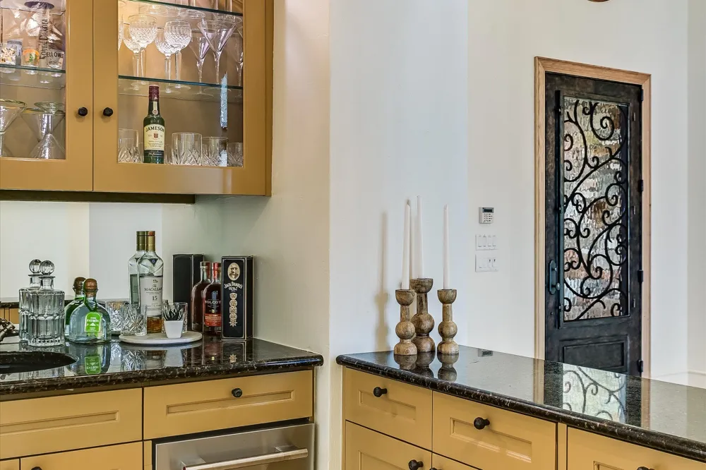 4646 Rockcliff Road Austin, TX 78746