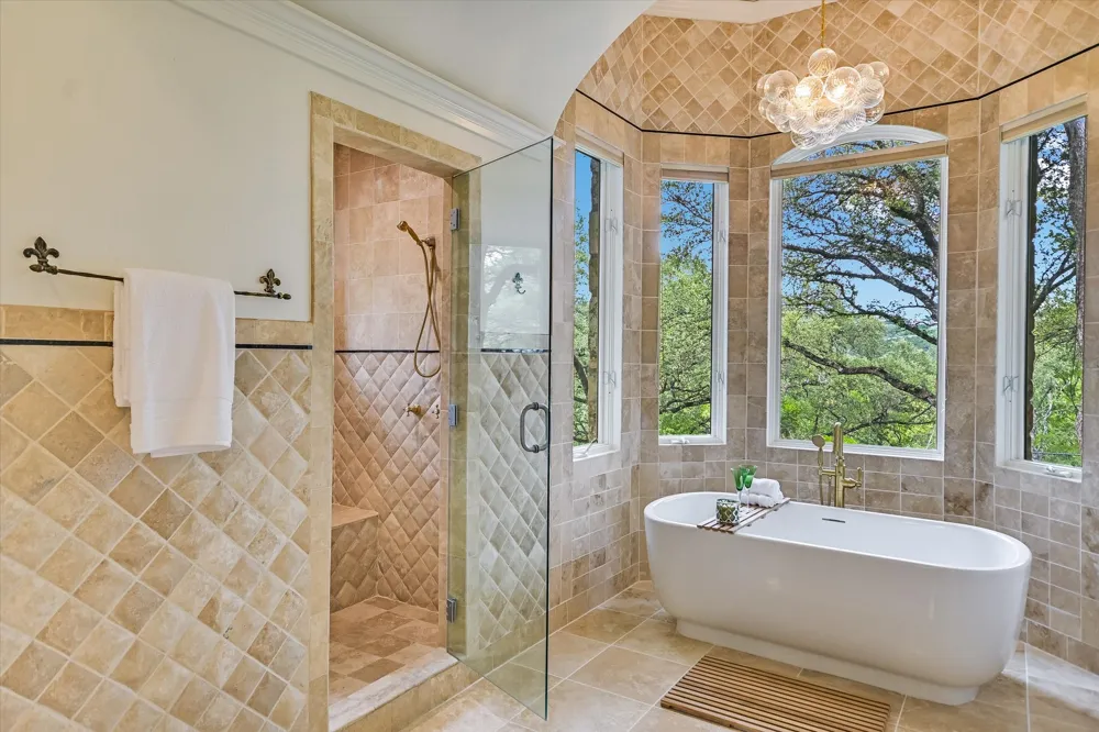 4646 Rockcliff Road Austin, TX 78746