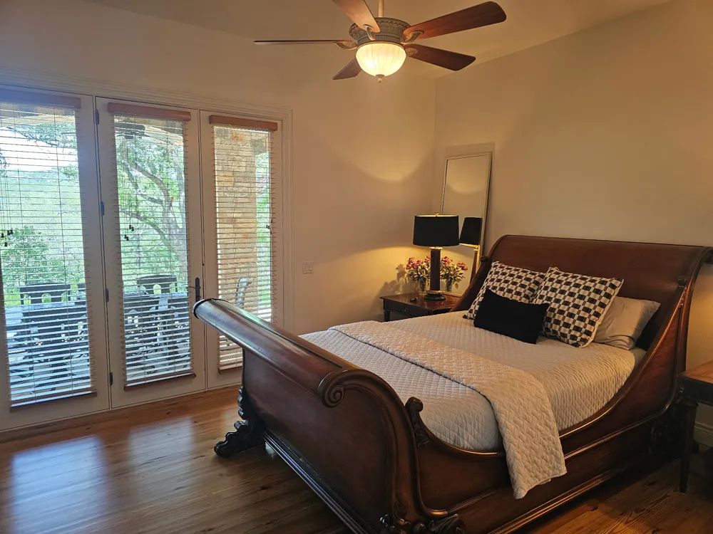 4646 Rockcliff Road Austin, TX 78746