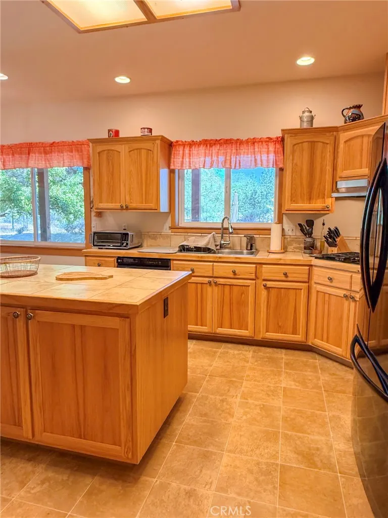 5312 S Kidder Etna, CA 96027