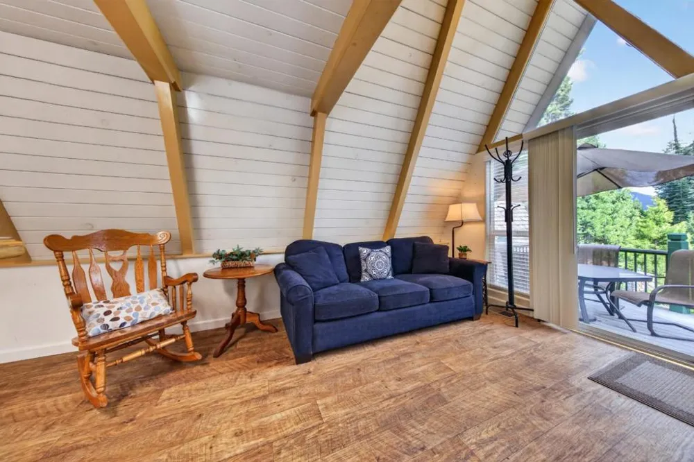 454 Peninsula Drive #A - B Lake Almanor, CA 96137