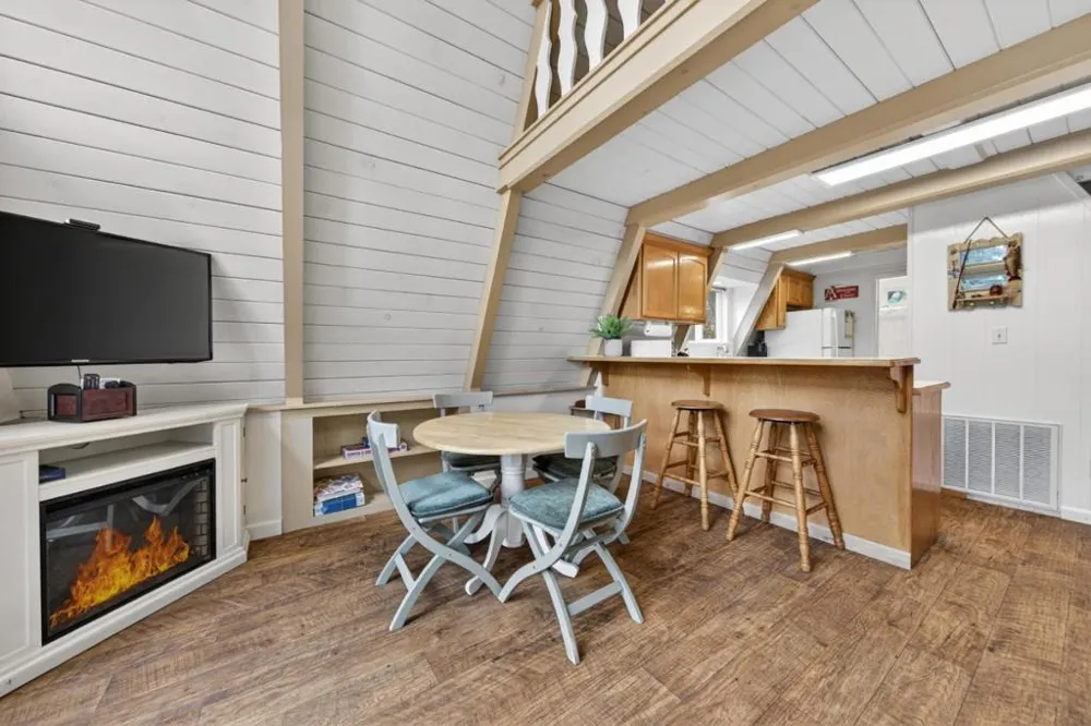 454 Peninsula Drive #A - B Lake Almanor, CA 96137