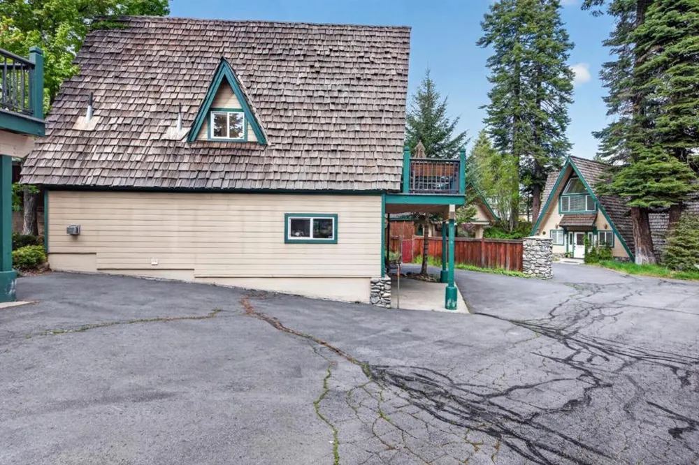 454 Peninsula Drive #A - B Lake Almanor, CA 96137