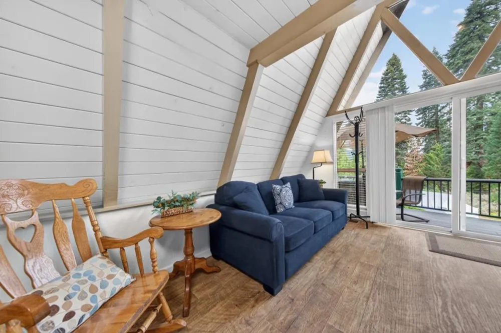 454 Peninsula Drive #A - B Lake Almanor, CA 96137