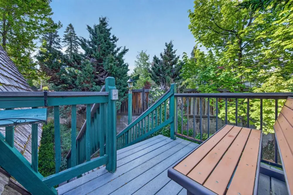 454 Peninsula Drive #A - B Lake Almanor, CA 96137