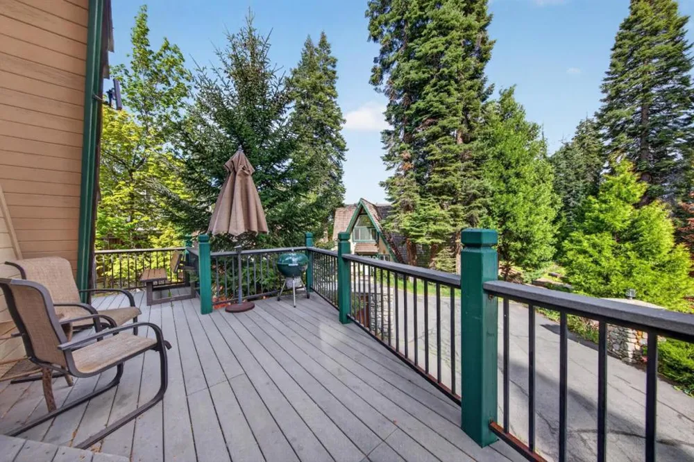 454 Peninsula Drive #A - B Lake Almanor, CA 96137