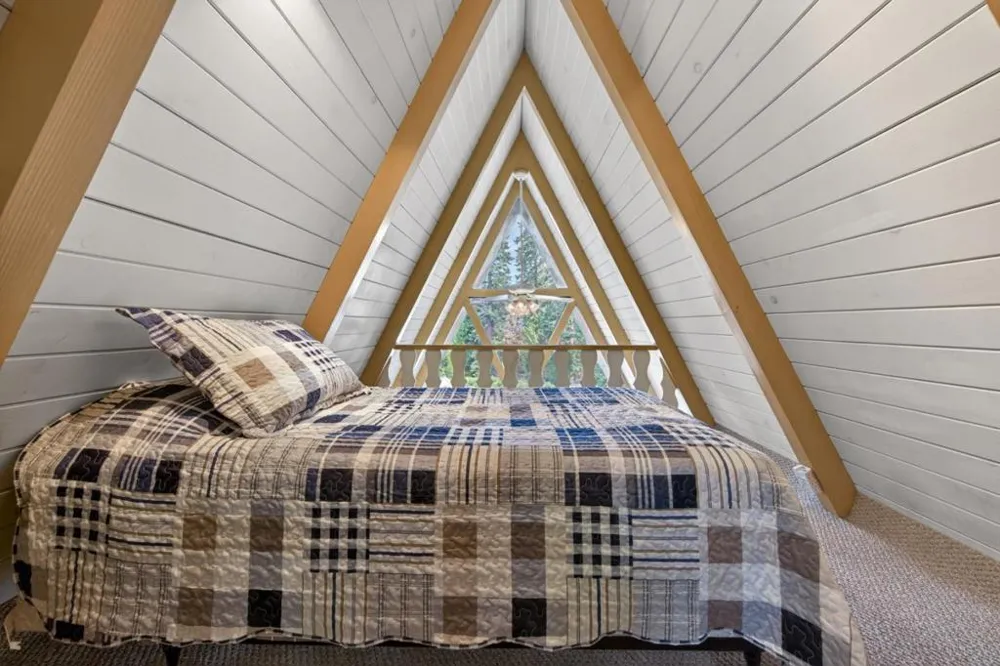 454 Peninsula Drive #A - B Lake Almanor, CA 96137