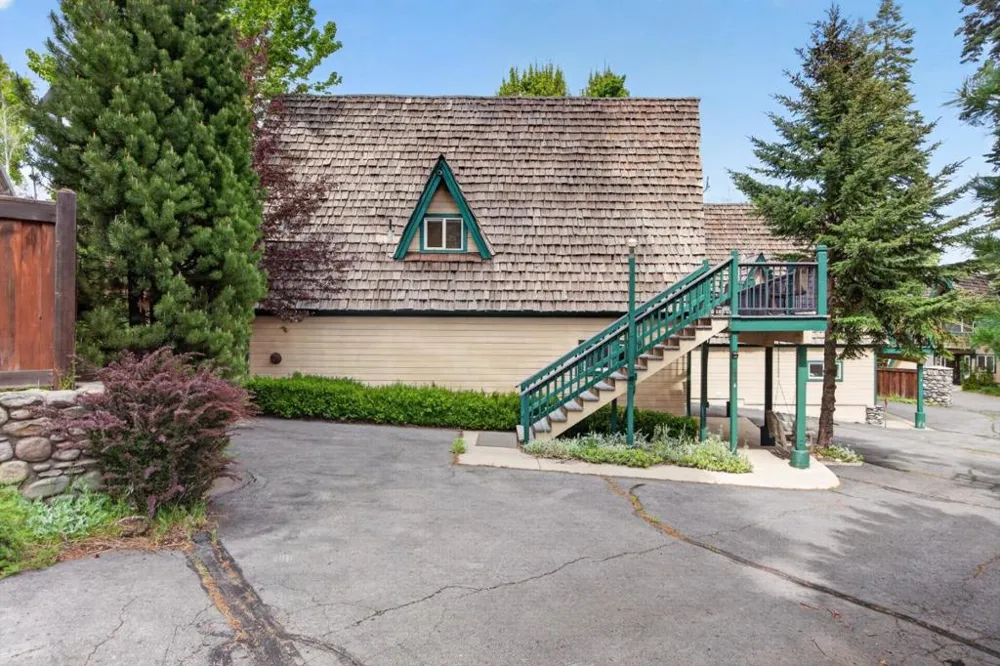 454 Peninsula Drive #A - B Lake Almanor, CA 96137