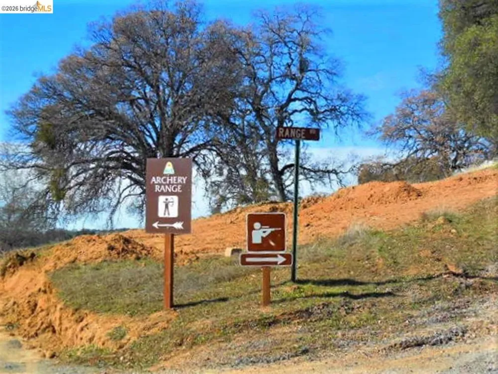13209 Mueller Drive Groveland, CA 95321