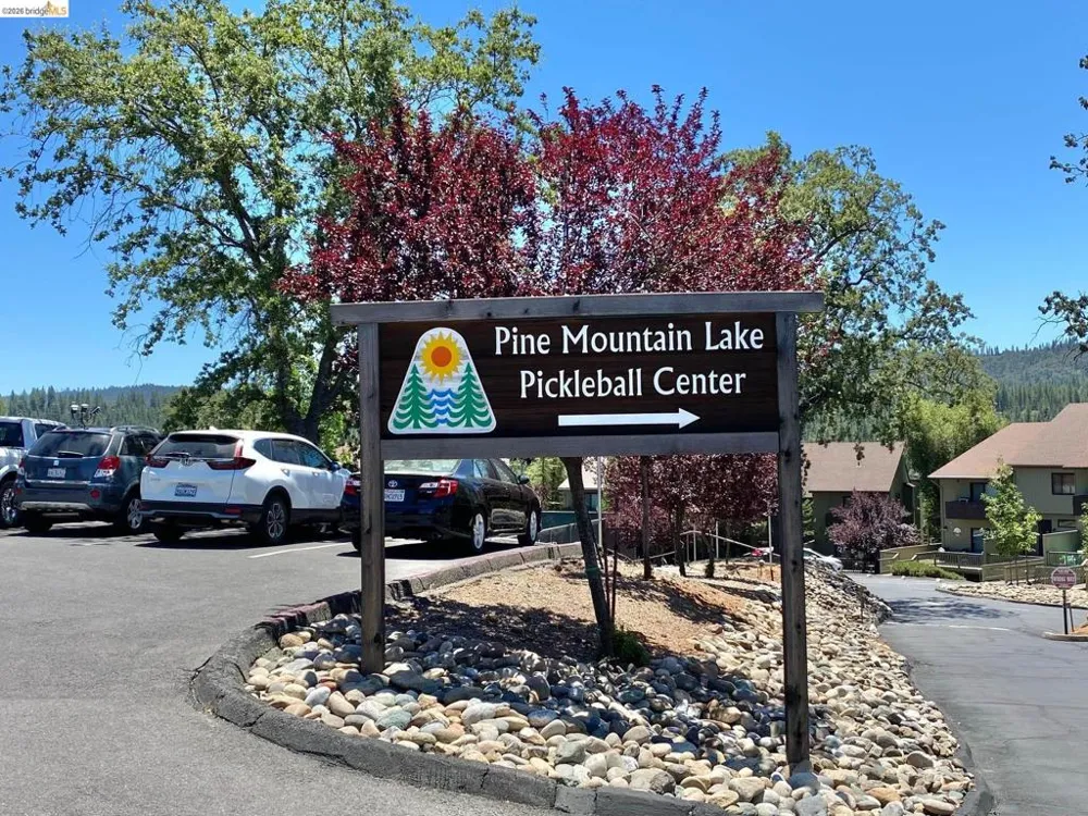 13209 Mueller Drive Groveland, CA 95321