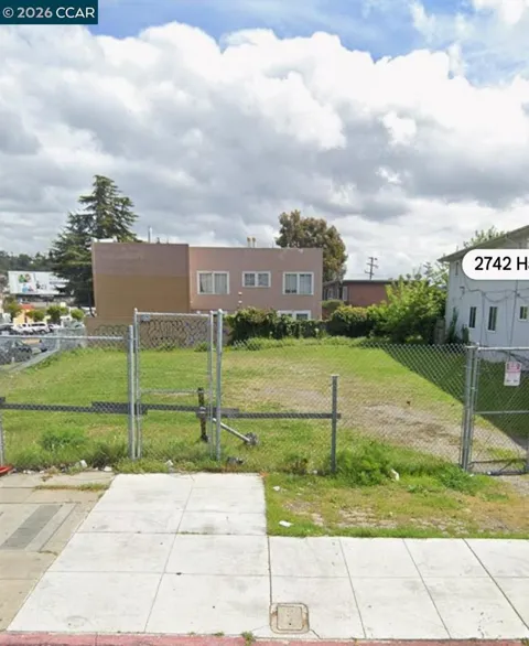2742 W Havenscourt BLVD