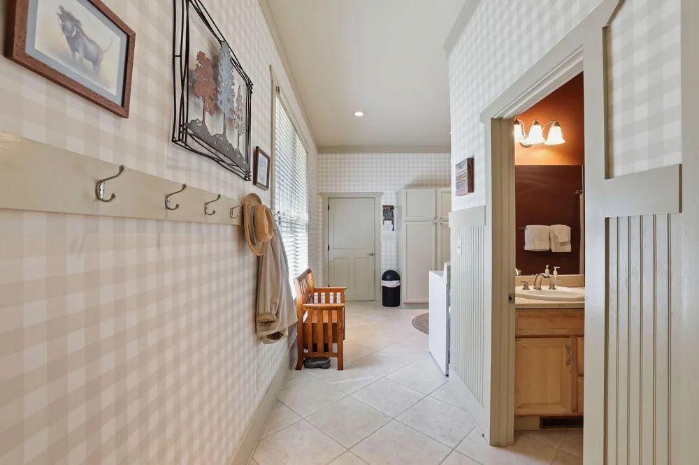 479 Lake Loop Road Menlo, GA 30731