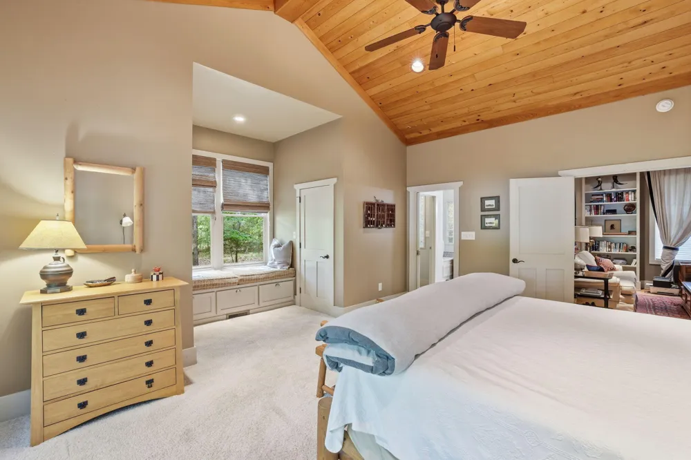 479 Lake Loop Road Menlo, GA 30731