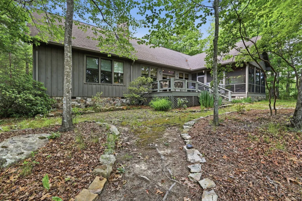 479 Lake Loop Road Menlo, GA 30731