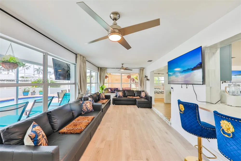 450 bayshore dr Cape Coral, FL 33904