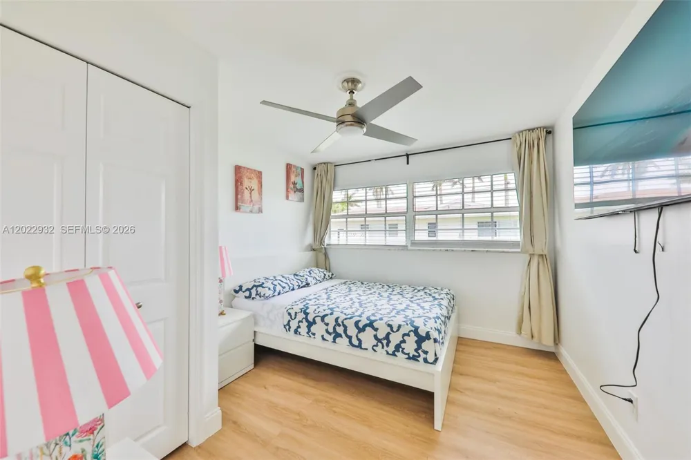 450 bayshore dr Cape Coral, FL 33904