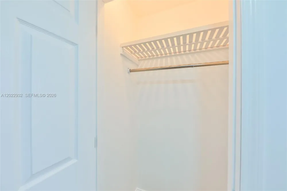450 bayshore dr Cape Coral, FL 33904