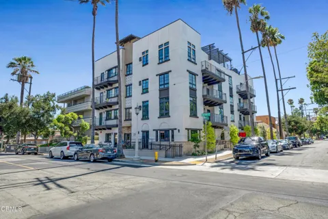 139 S Oak Knoll Avenue #403