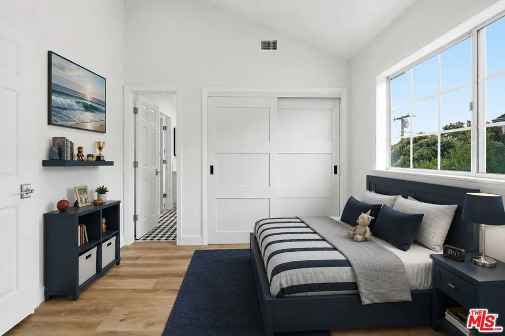 100 S Catalina Avenue #A Redondo Beach, CA 90277