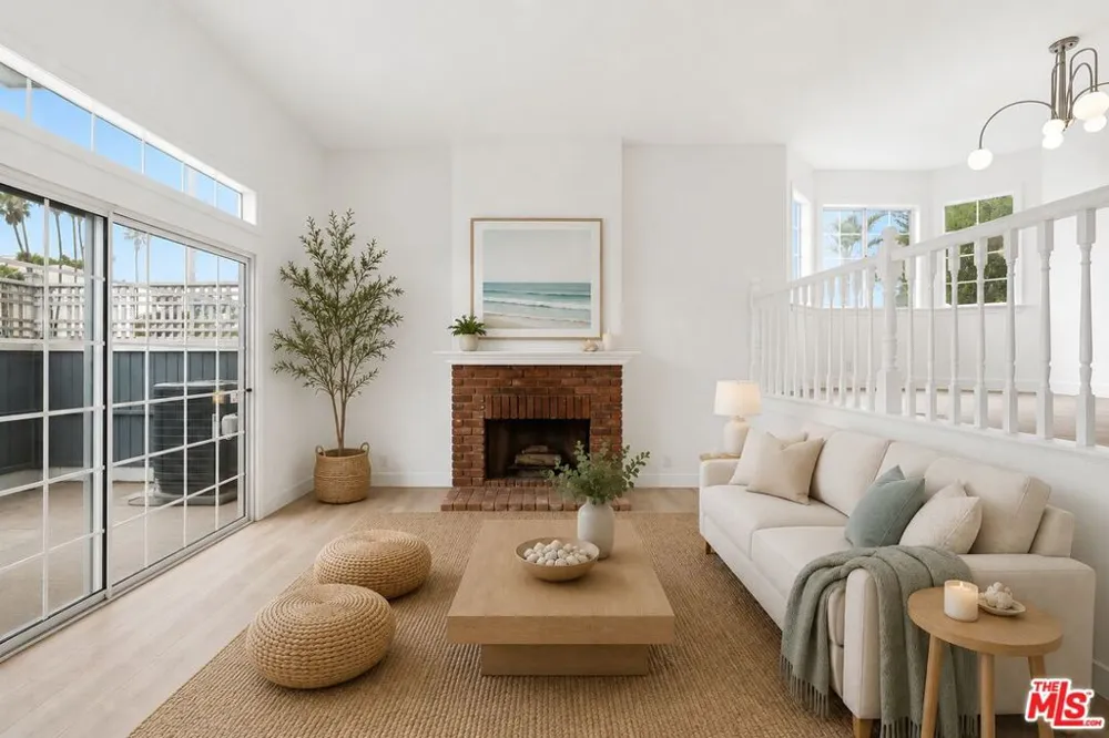 100 S Catalina Avenue #A Redondo Beach, CA 90277