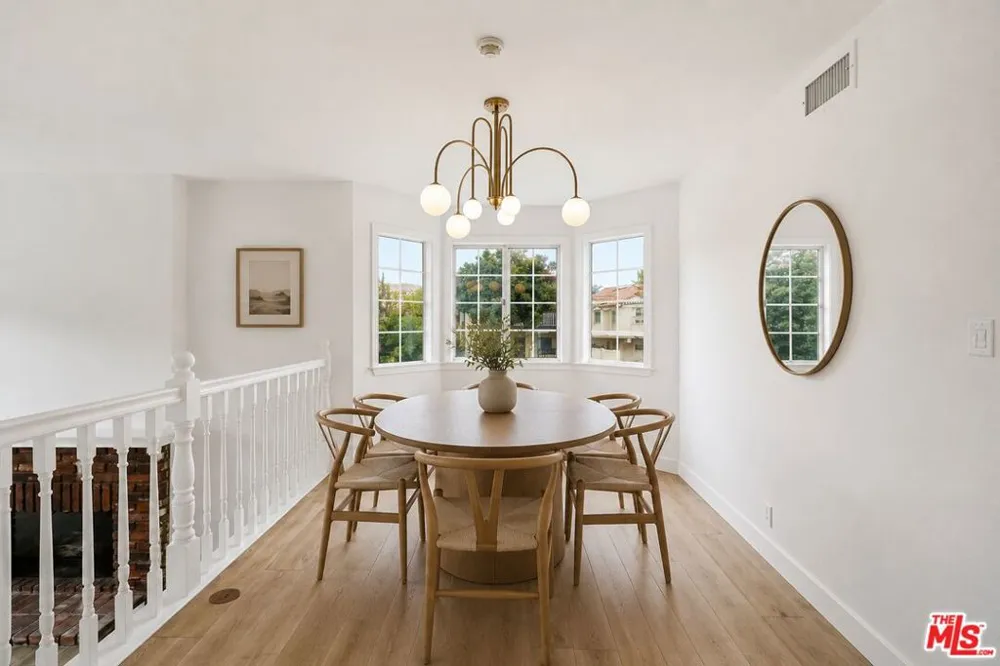 100 S Catalina Avenue #A Redondo Beach, CA 90277
