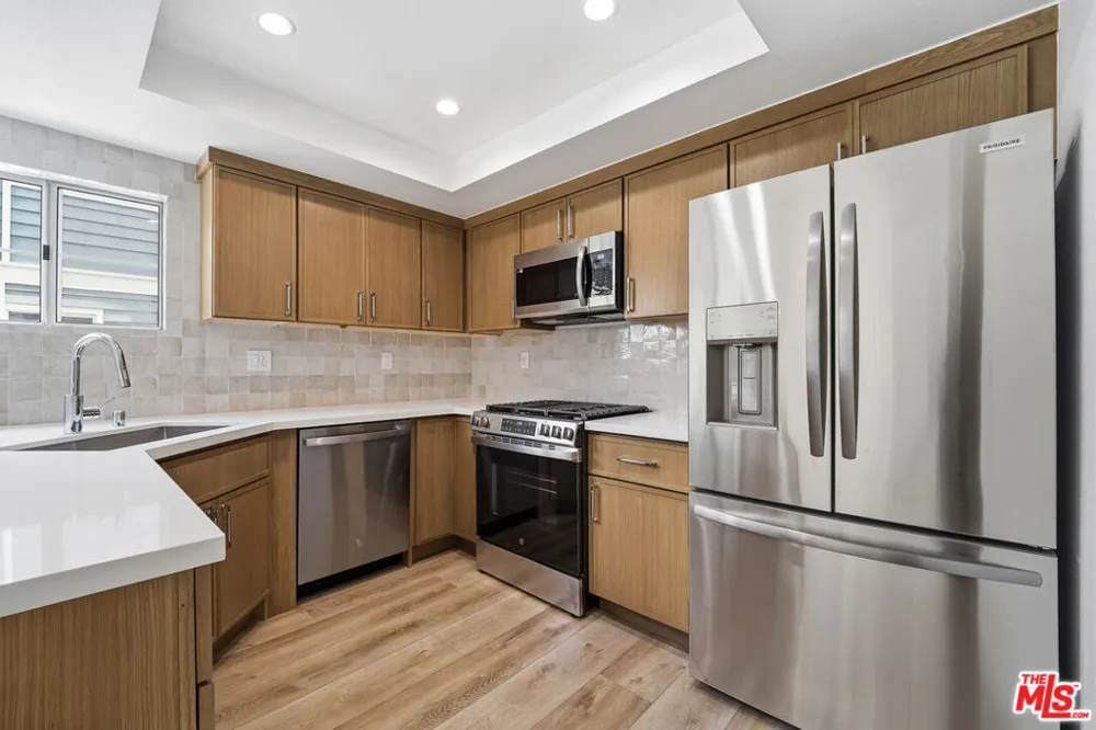 100 S Catalina Avenue #A Redondo Beach, CA 90277