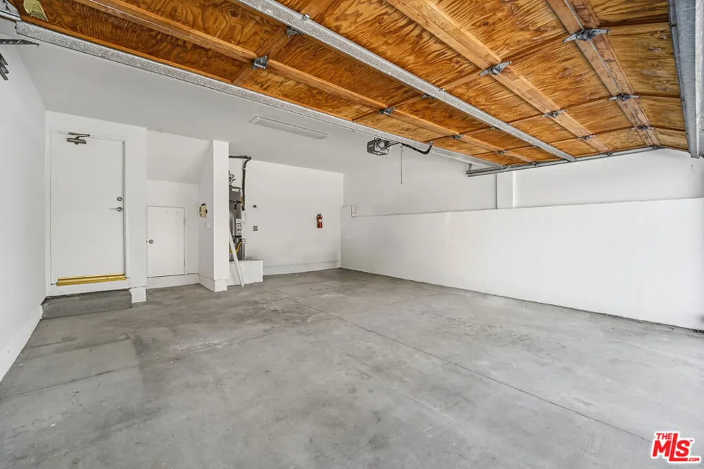 100 S Catalina Avenue #A Redondo Beach, CA 90277