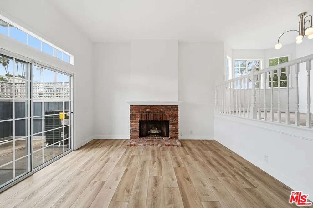 100 S Catalina Avenue #A Redondo Beach, CA 90277