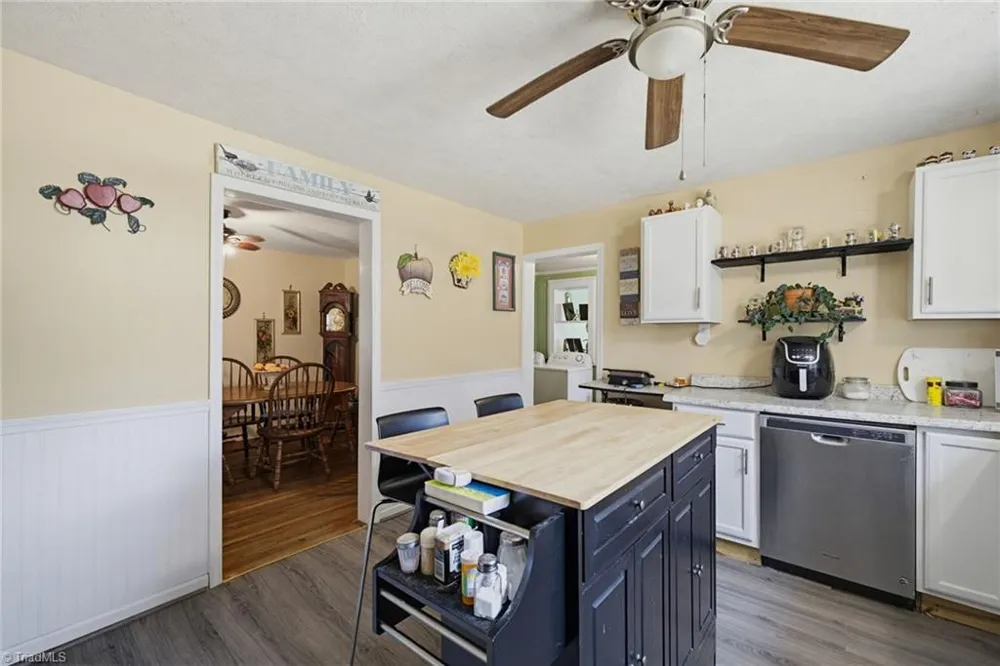 122 Buck Road Eden, NC 27288