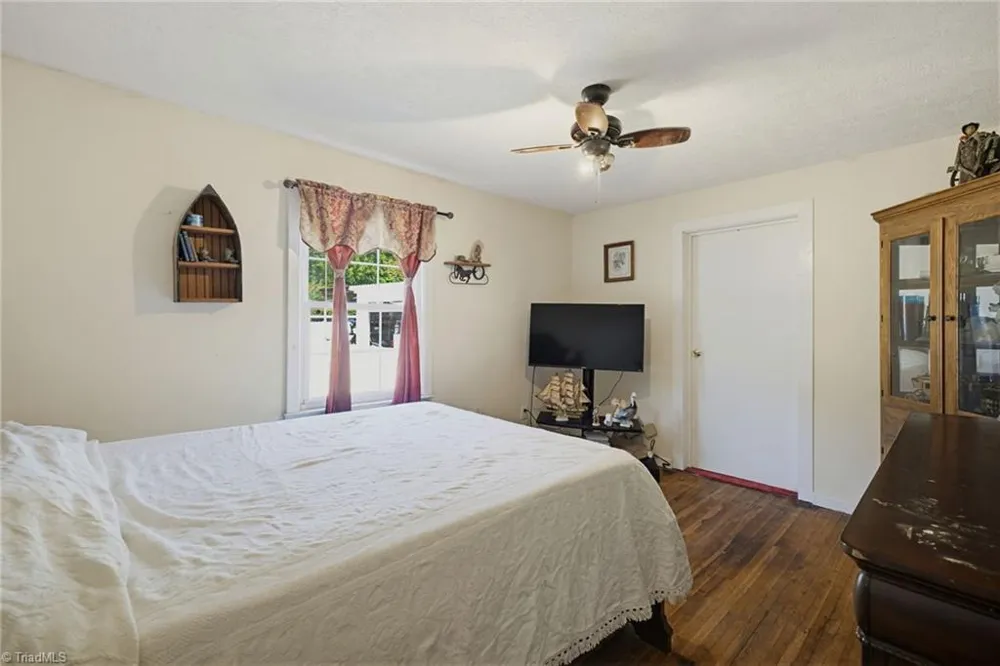122 Buck Road Eden, NC 27288