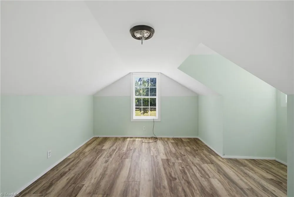 122 Buck Road Eden, NC 27288