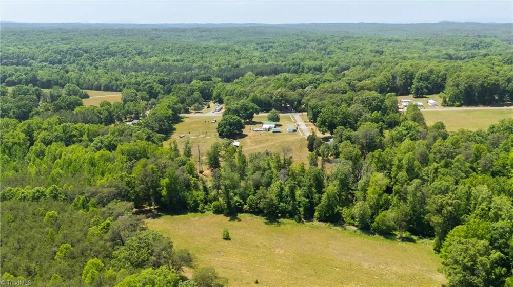 122 Buck Road Eden, NC 27288