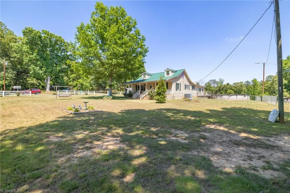 122 Buck Road Eden, NC 27288