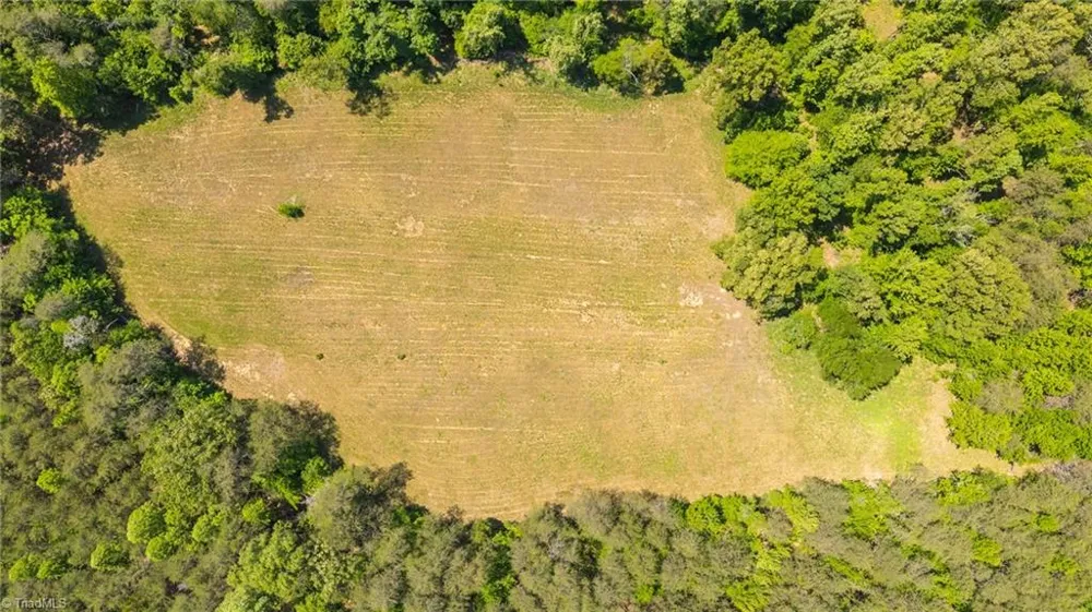 122 Buck Road Eden, NC 27288