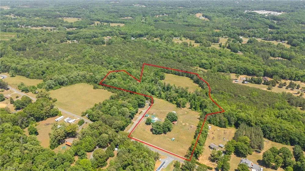122 Buck Road Eden, NC 27288