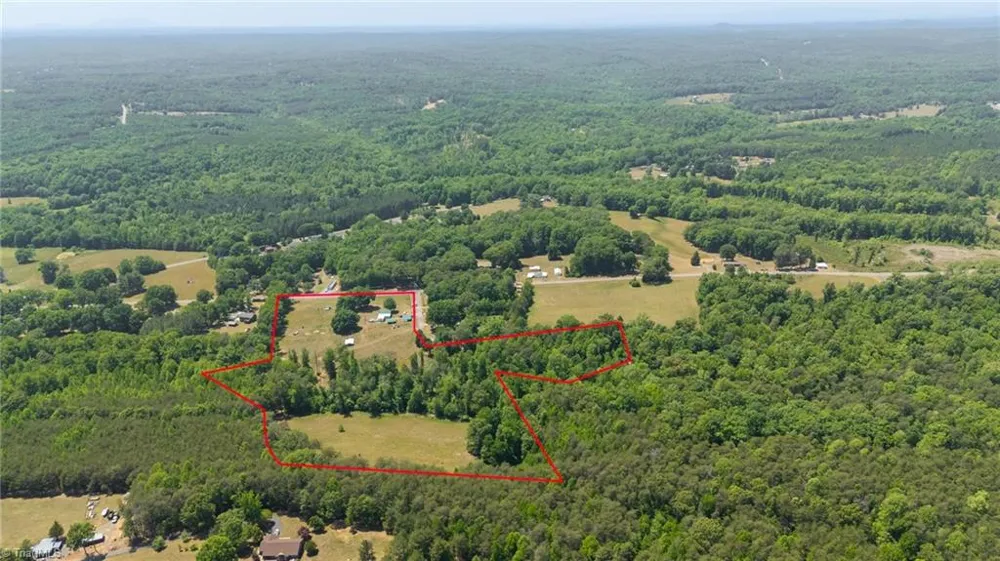 122 Buck Road Eden, NC 27288